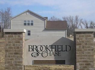 968 Brookfield Chase Ct, Florissant, MO 63031