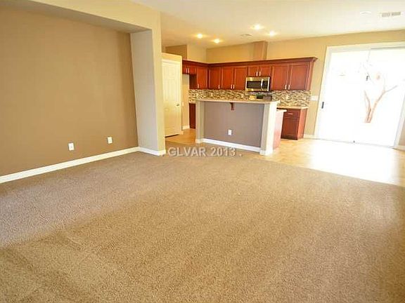 4th image of 7914 Teal Harbor Ave