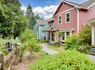 10695 NE Kingston Meadow Cir #10695, Kingston, WA 98346