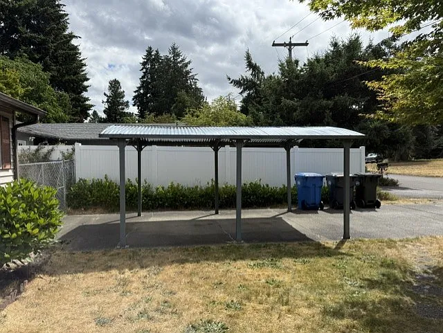 10913 108th St SW — Photo 3