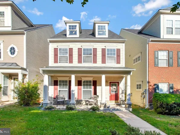 16455 Kenneweg Ct, Woodbridge, VA 22191
