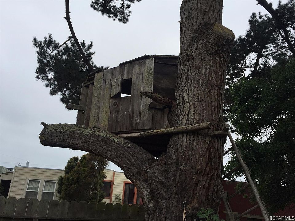 2nd image of 2441 30th Ave