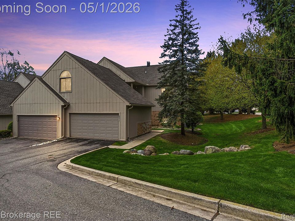 1st image of 29374 Laurel Dr
