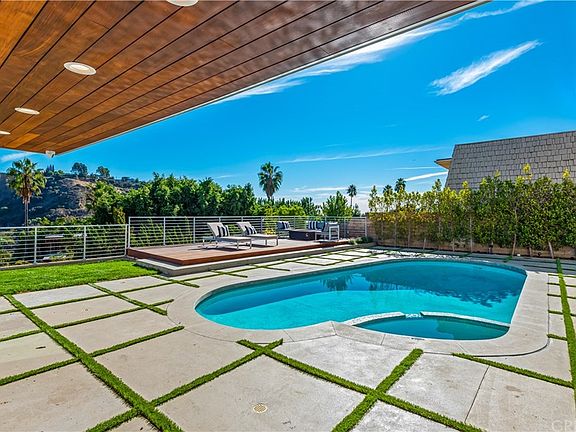 4th image of 7521 Hermes Dr