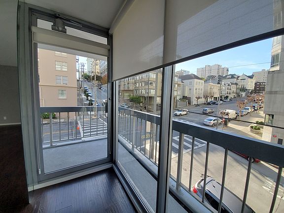 5th image of 1998 Broadway St #601