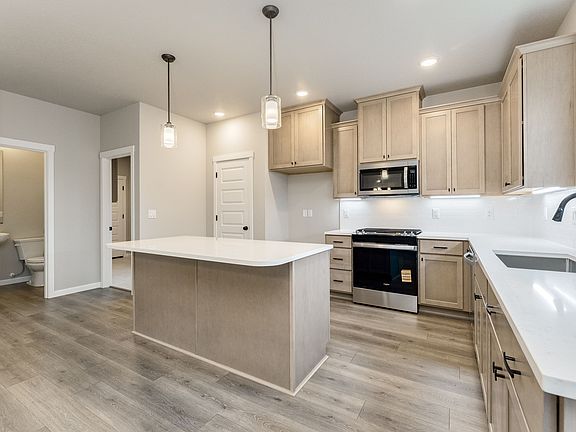 646 NW 28TH ST by Aho Construction