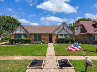 15915 Brookvilla Dr, Houston, TX 77059