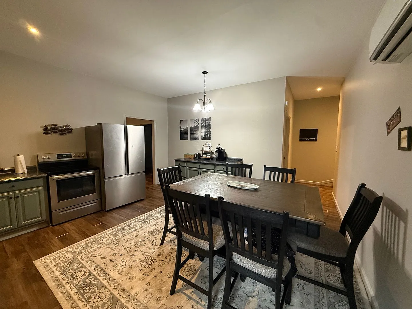 2 Bedrooms, 1 Bathroom - Home In Cedar Bluff! Fully Furnished, Including Utilities — Photo 3