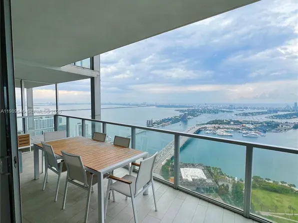 1100 Biscayne Blvd, Miami, FL