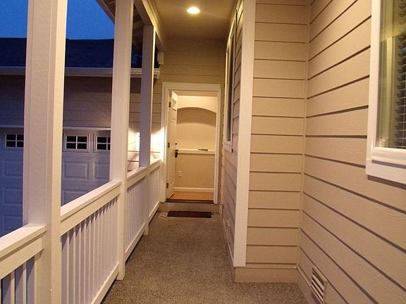 4th image of 12505 To 12507 132nd Street Ct E