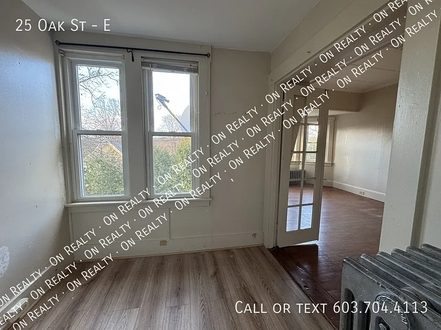 Building Photo - 25 Oak St #E