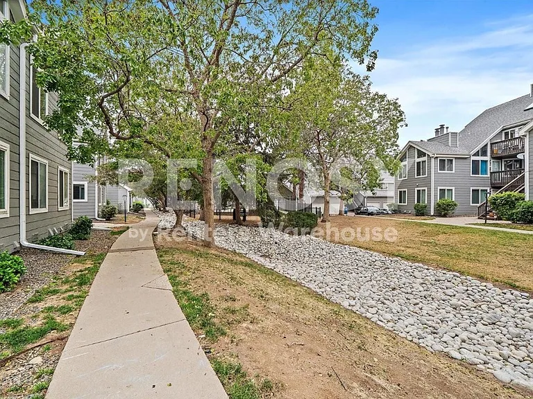 12555 E Tennessee Cir #103 — Photo 23