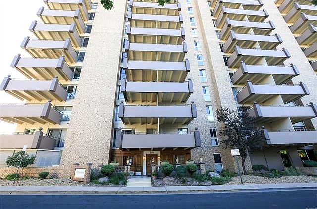 1st image of 700 N Washington St APT 409