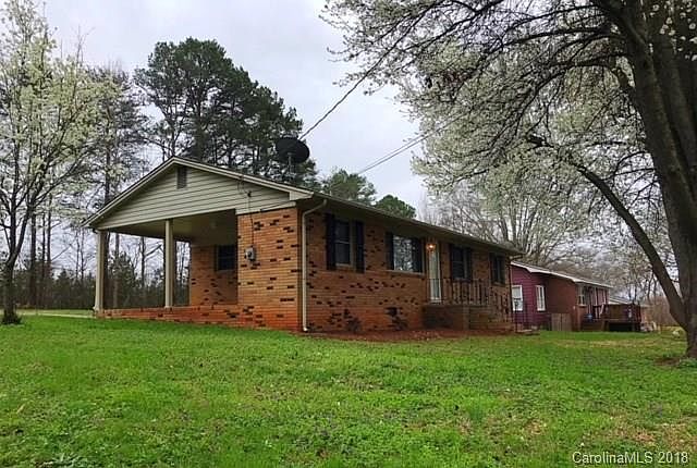 1st image of 2627 Skyland Dr