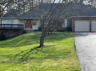 124 Davis Rd, Campbellsville, KY 42718