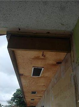 2nd image of 1762 W 58th St #1762