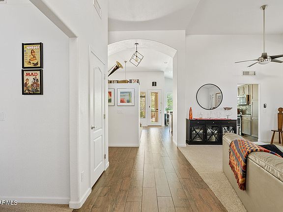 3rd image of 2553 E AMBERWOOD Drive