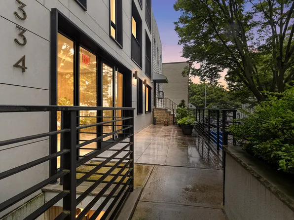 334 22nd Street 2B image 2 of 19