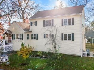 3 Oak Rd, Norfolk, MA 02056