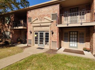 930 Margarite Dr APT F, Pittsburgh, PA 15216