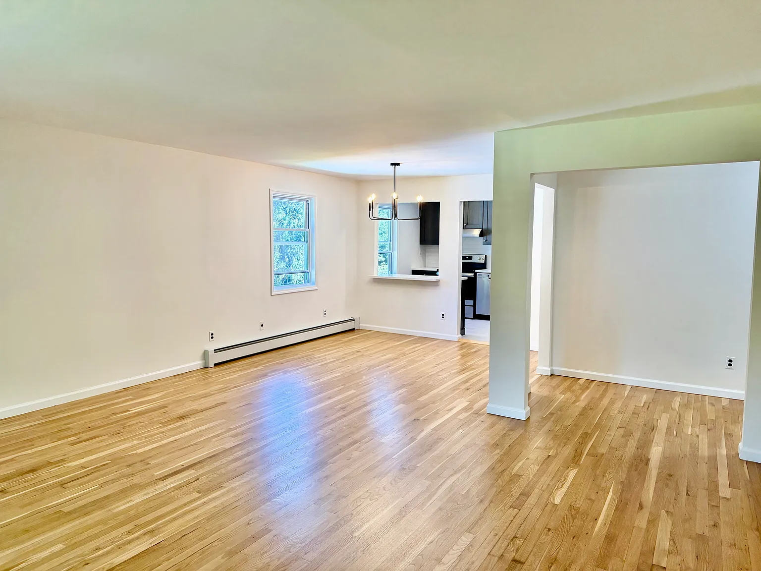 2 bed, $3,695 — Photo 4