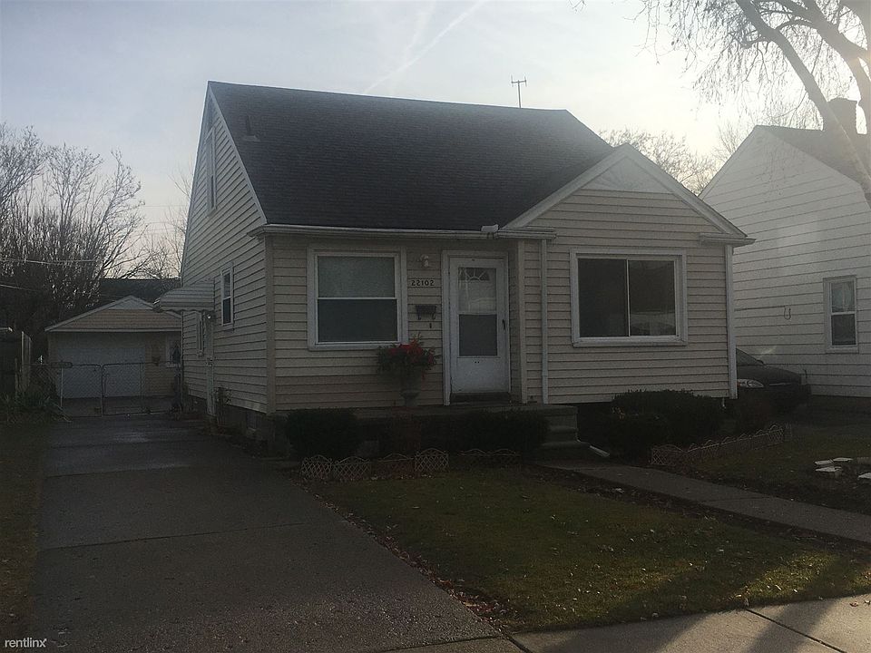 Exterior View - Front