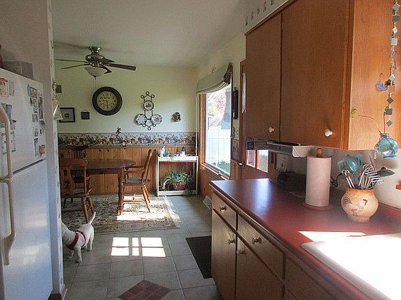 Kitchen/Dining