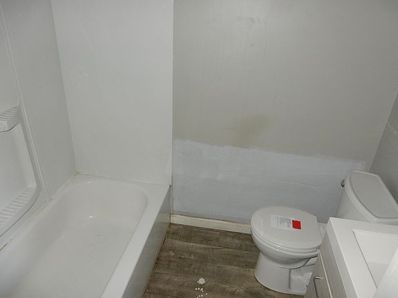 5th image of 2059 Sale Rd