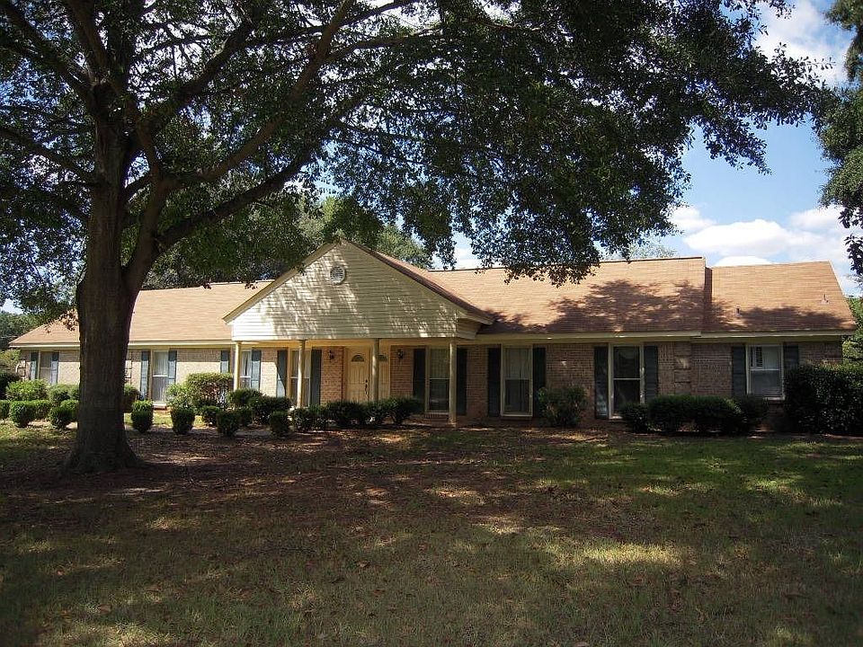 1st image of 6111 Monticello Dr