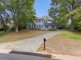 206 Comstock Ct, Lawrenceville, GA 30044