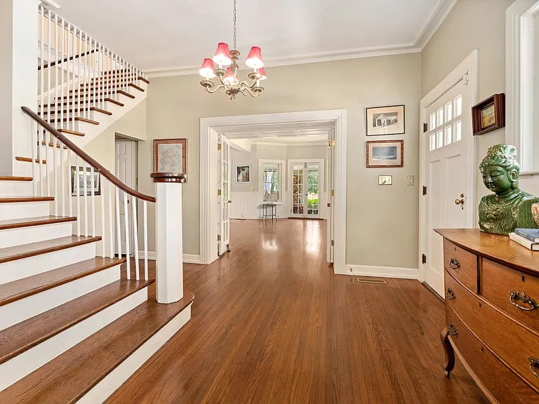 615 Prairie Creek Dr — Photo 5