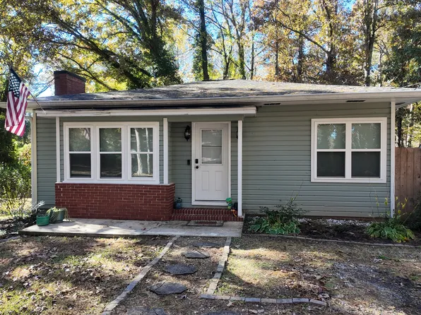 164 Weeping Willow Dr, Clarkesville, GA 30523