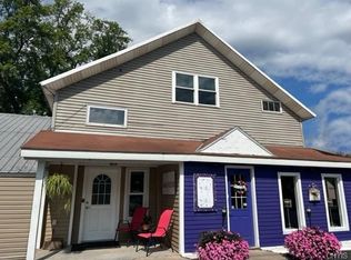 3859 Oneida St, New Hartford, NY 13413