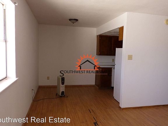3rd image of 1205 West St