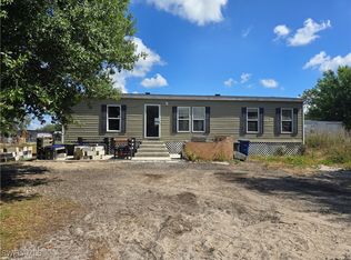 22815 Tinas Ln, Fort Myers, FL 33913