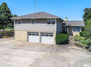 608 W Broadway Ave, Keota, IA 52248
