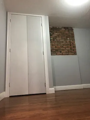 Rented by Elite NY Holdings | media 26