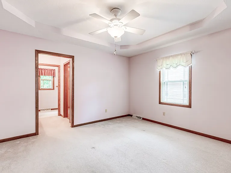 893 West St — Photo 20