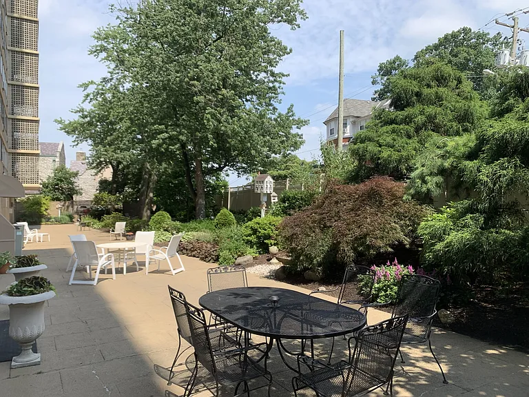 1401 Pennsylvania Ave #914 — Photo 8