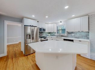 235 Huntington Ct, Fayetteville, GA 30214