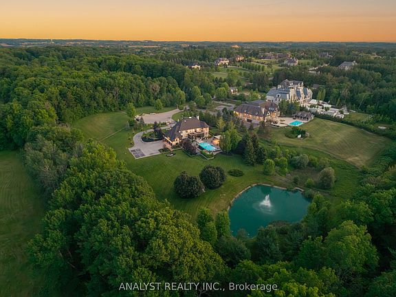 4th image of 76 Scotch Valley Dr