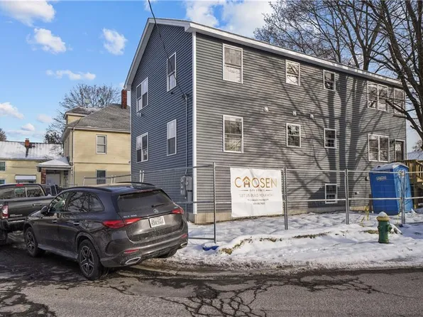 20 Westcott Ave, Providence, RI 02909