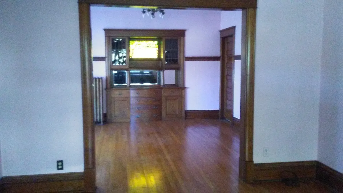 Building Photo - 2122 Marshall Ave