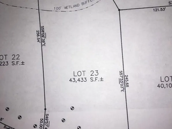 23 Noble Steed Xing, Southwick, MA 01077