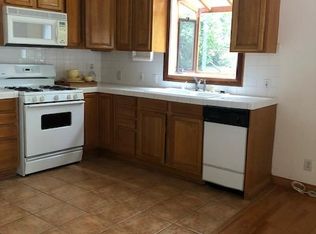 6149 Glen Tower St, Los Angeles, CA 90068