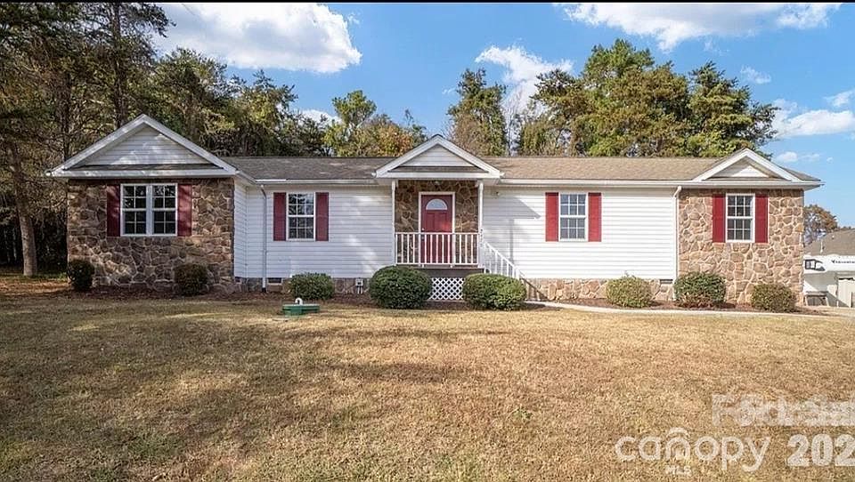 1st image of 7479 Katherine Dr