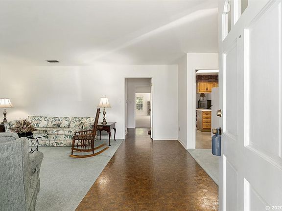4th image of 3660 NW 21st Pl