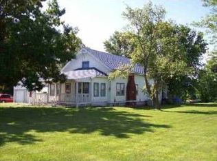 1162 NE 500 Rd, Windsor, MO 65360