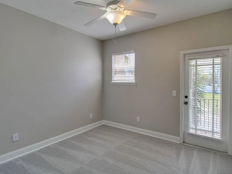 1761 Indiana Ave #F — Photo 17
