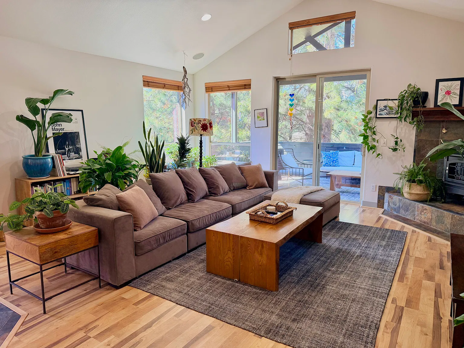 405 NW Flagline Dr — Photo 3